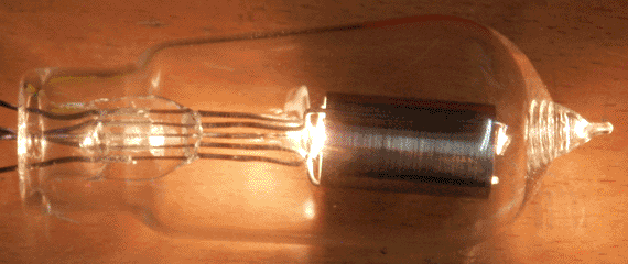 Tetrode with filament lit