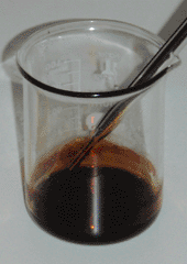 Boiled linseed oil in beaker