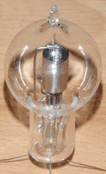 Triode after seal-off