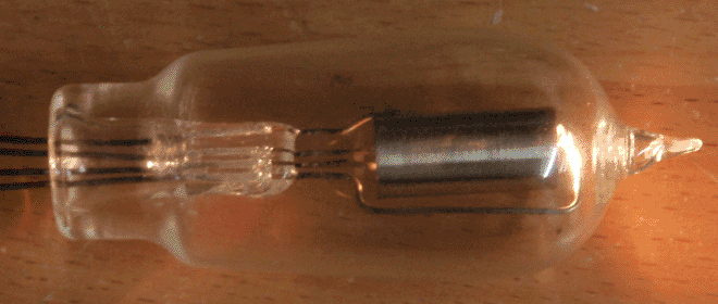 Triode with filament lit